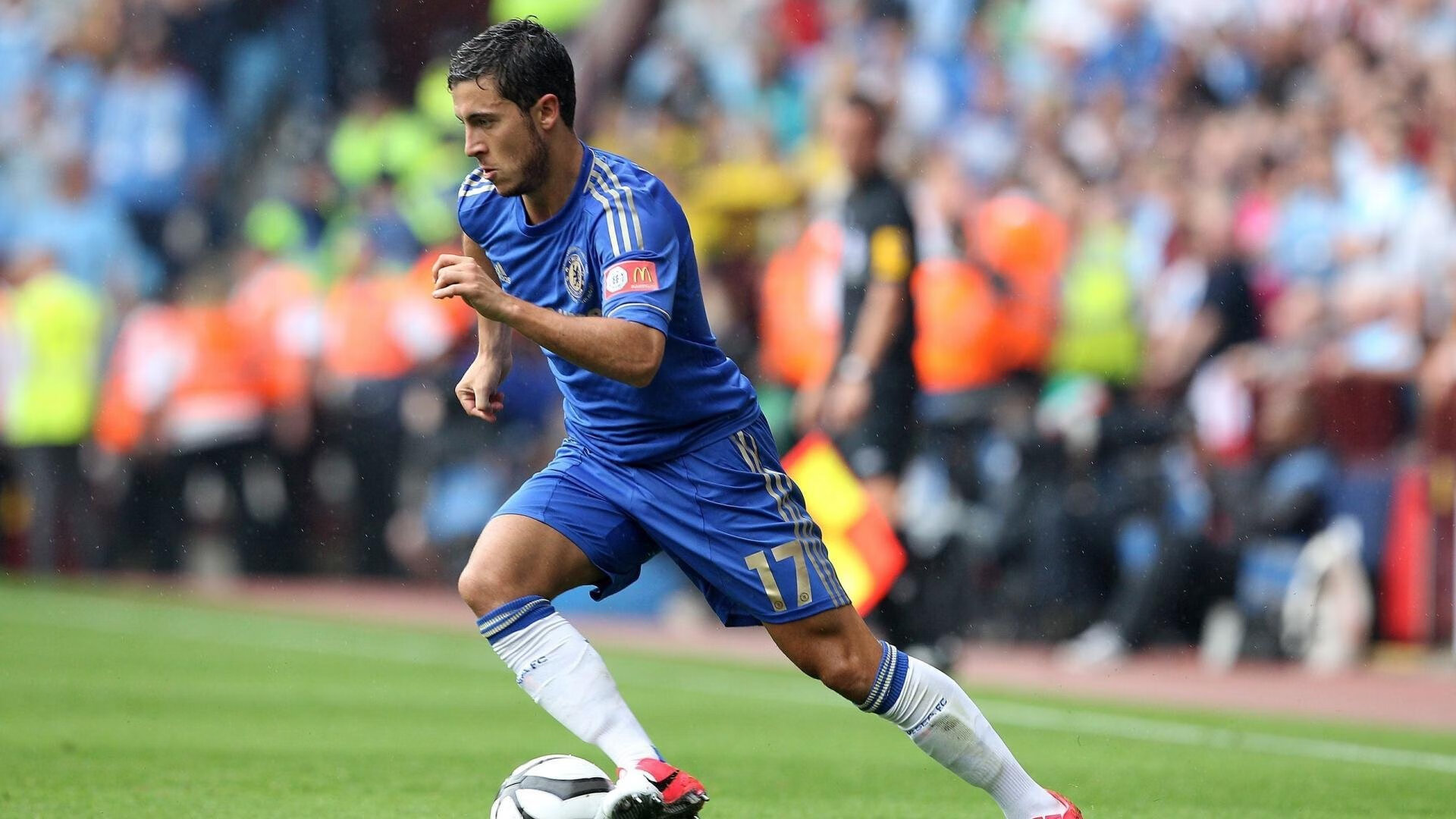 英超争冠之夜,英格拉姆打出统治级数据,当篮球天才在足球王国绽放